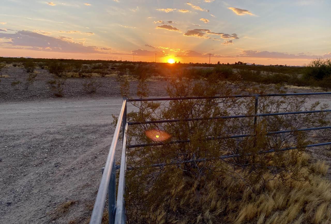 18635 Pinnacle Peak Road - Photo 1