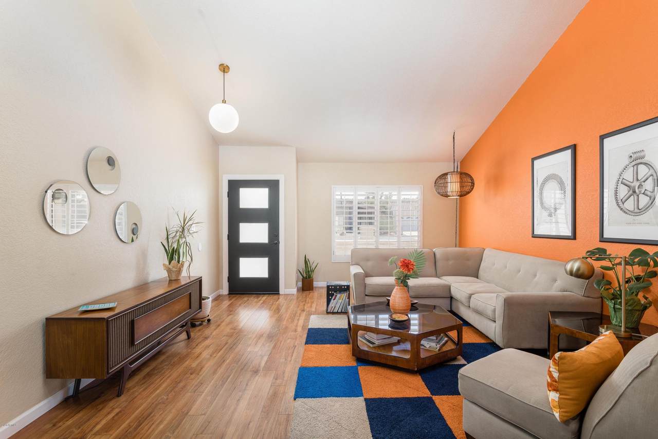 602 Cape Royal Lane - Photo 1