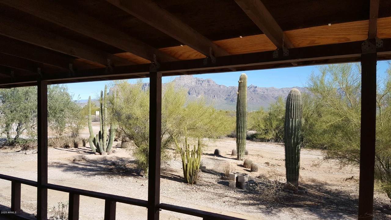 1686 Goldfield Road - Photo 1