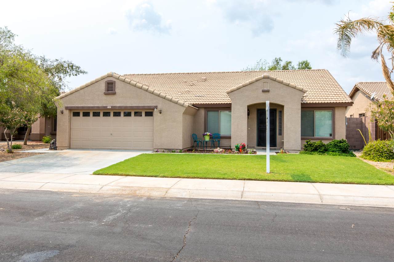 1568 159TH Avenue - Photo 1