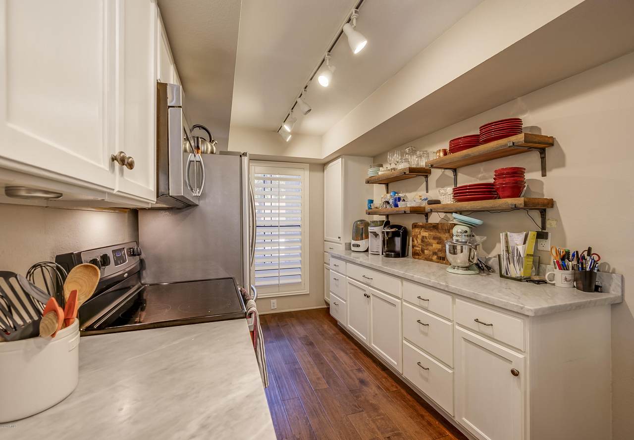 5110 31ST Way - Photo 1