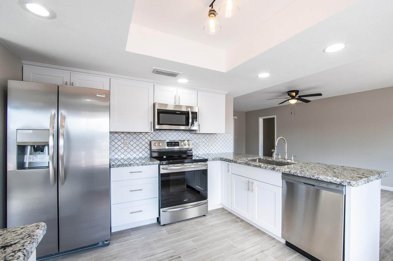 620 Vekol Road - Photo 1