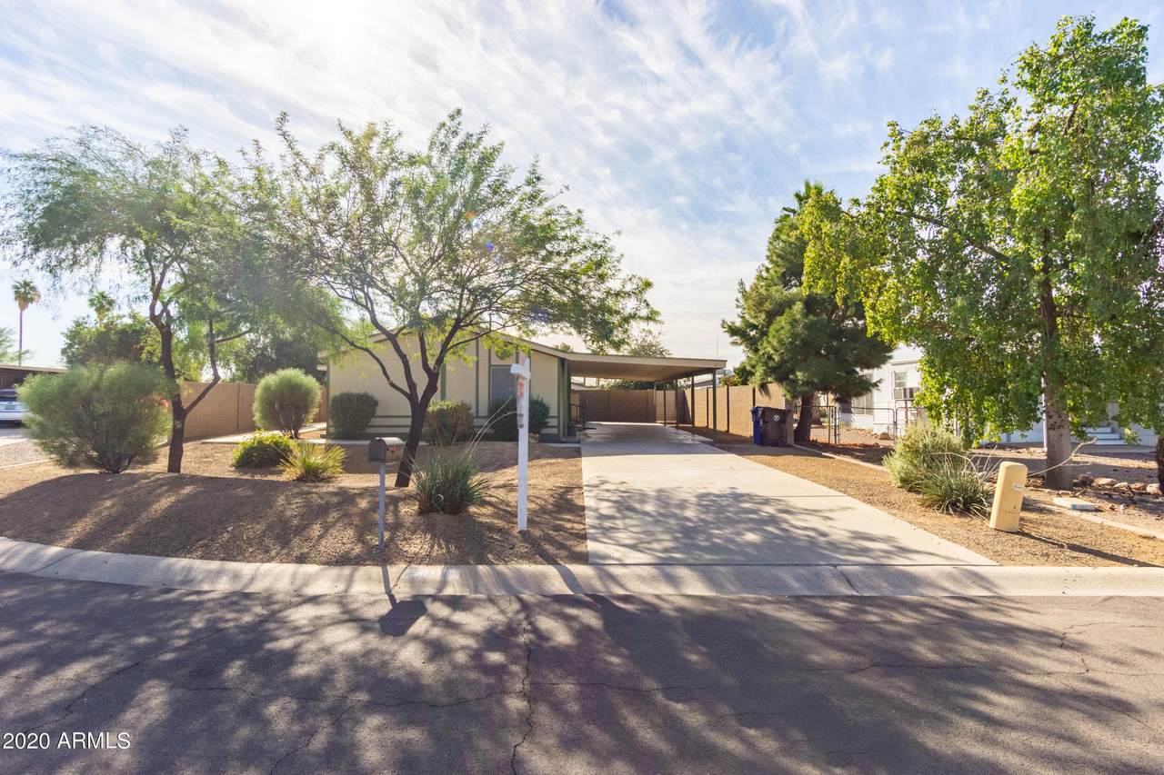 7631 Jan Avenue - Photo 1
