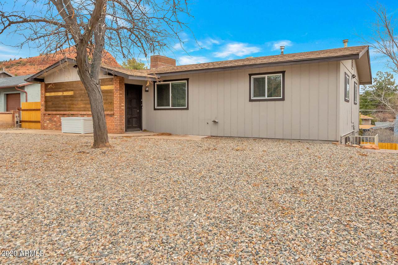 100 Farmer Brothers Drive - Photo 1