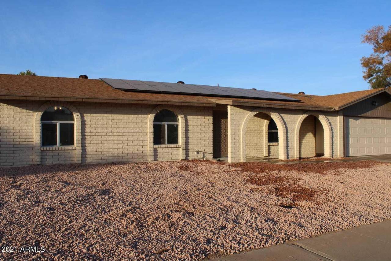 4706 Greenway Street - Photo 1