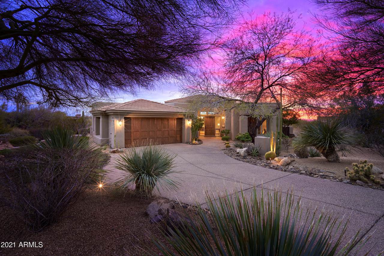 10040 Happy Valley Road - Photo 1