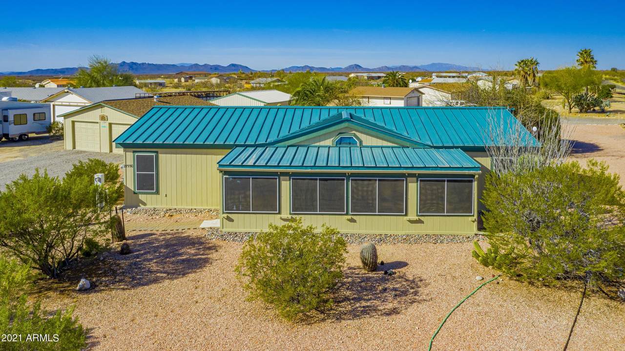 27550 Clydesdale Avenue - Photo 1