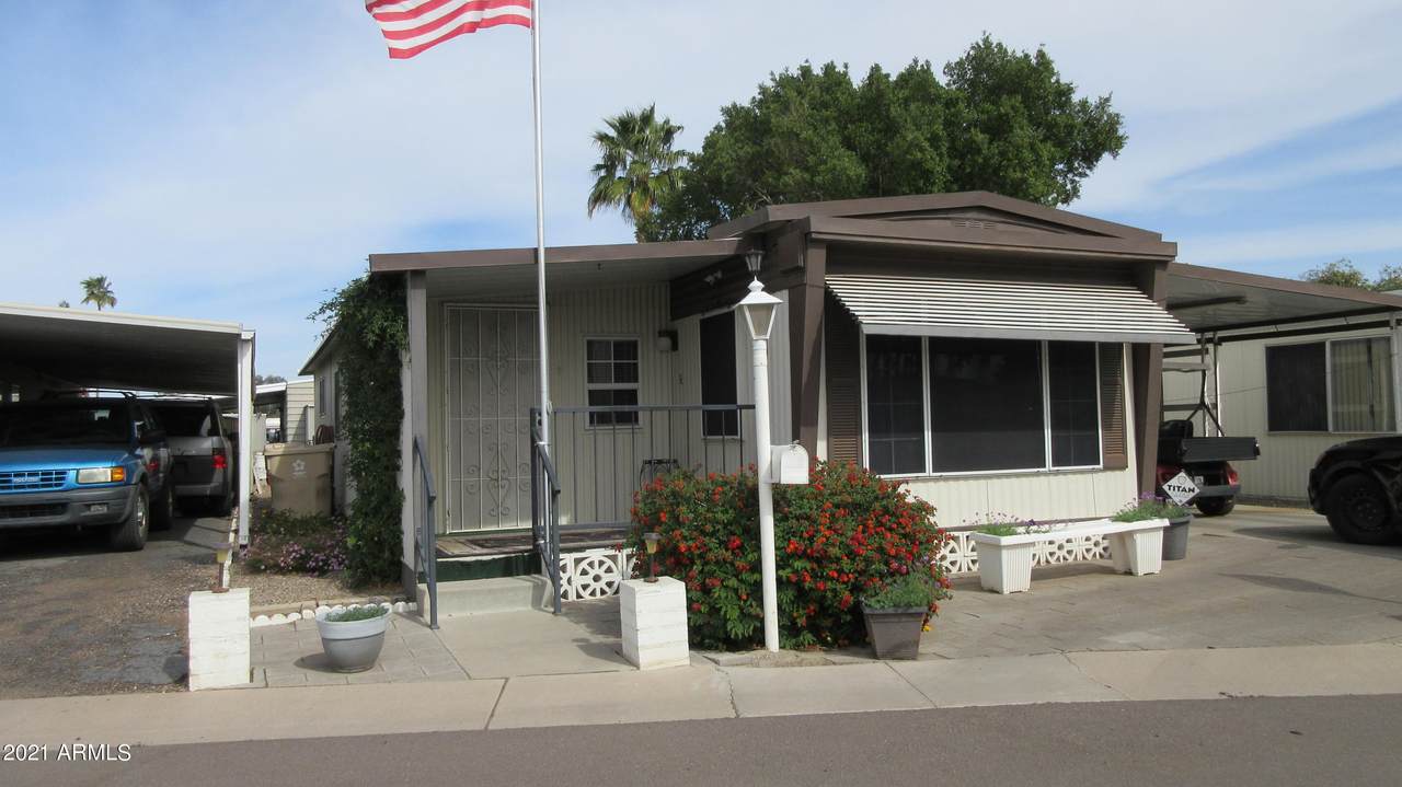 5201 Camelback Road - Photo 1