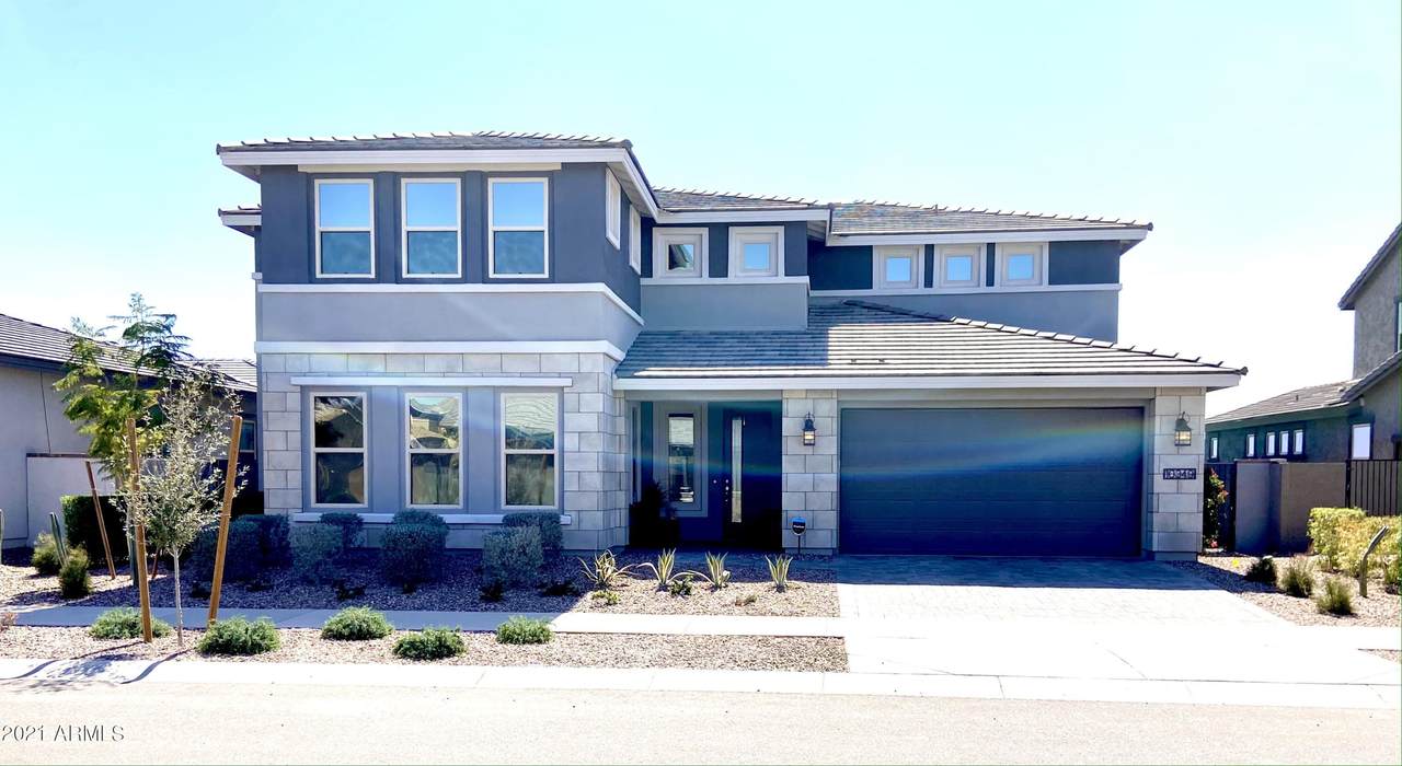 10349 Thornton Avenue - Photo 1