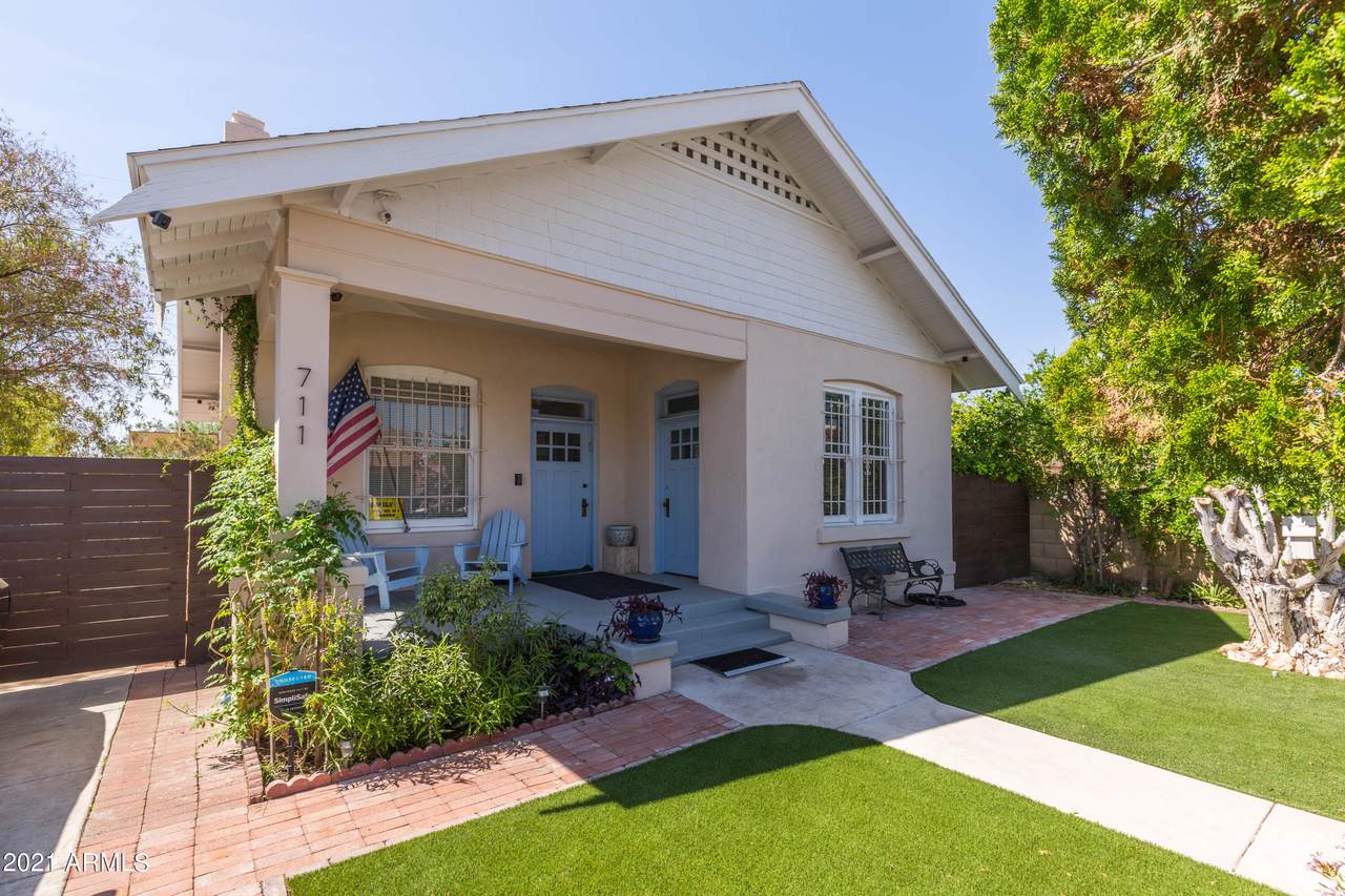 711 Mckinley Street - Photo 1