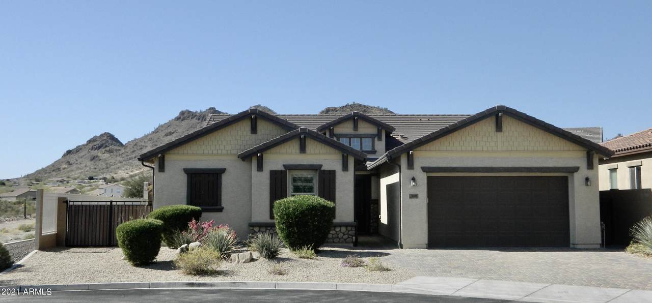 8106 Redbird Road - Photo 1