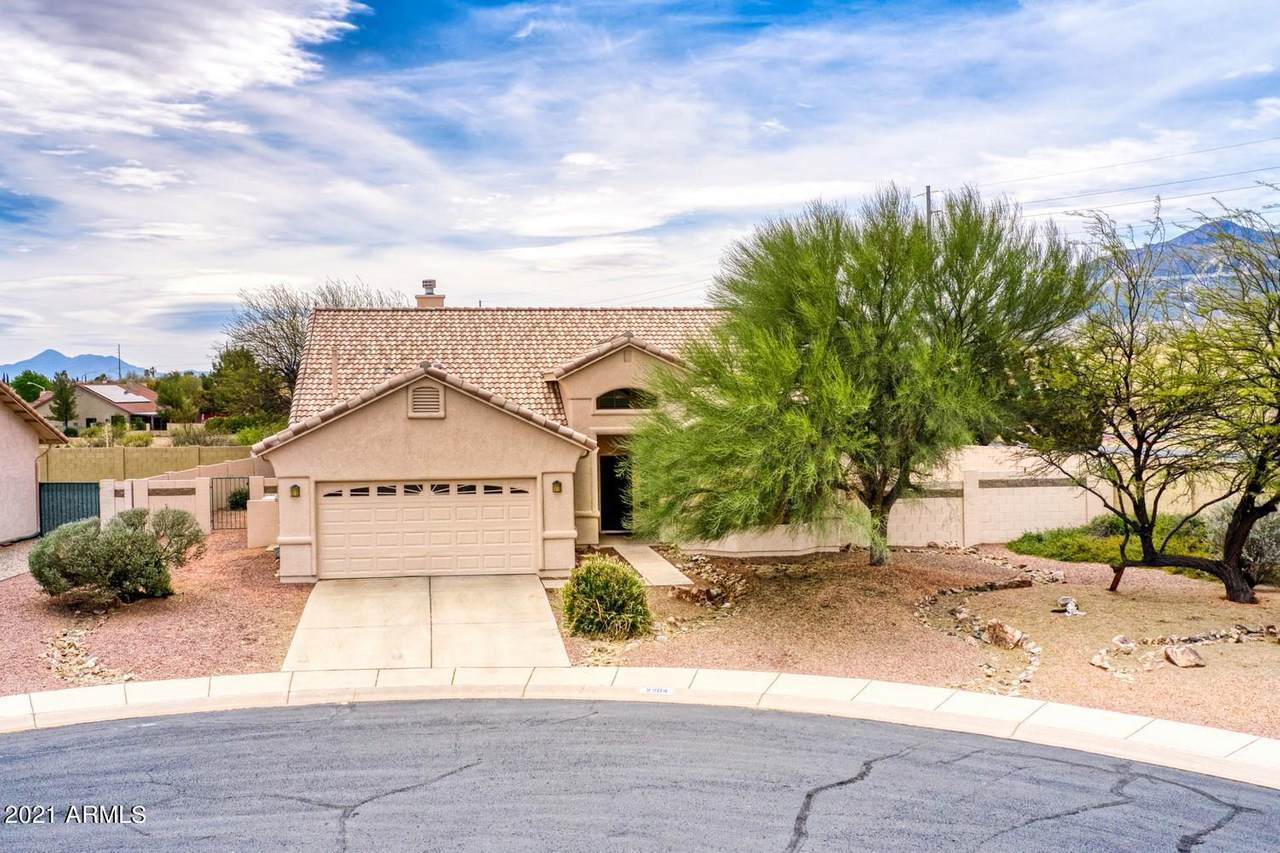 2204 Evening Shadow Court - Photo 1