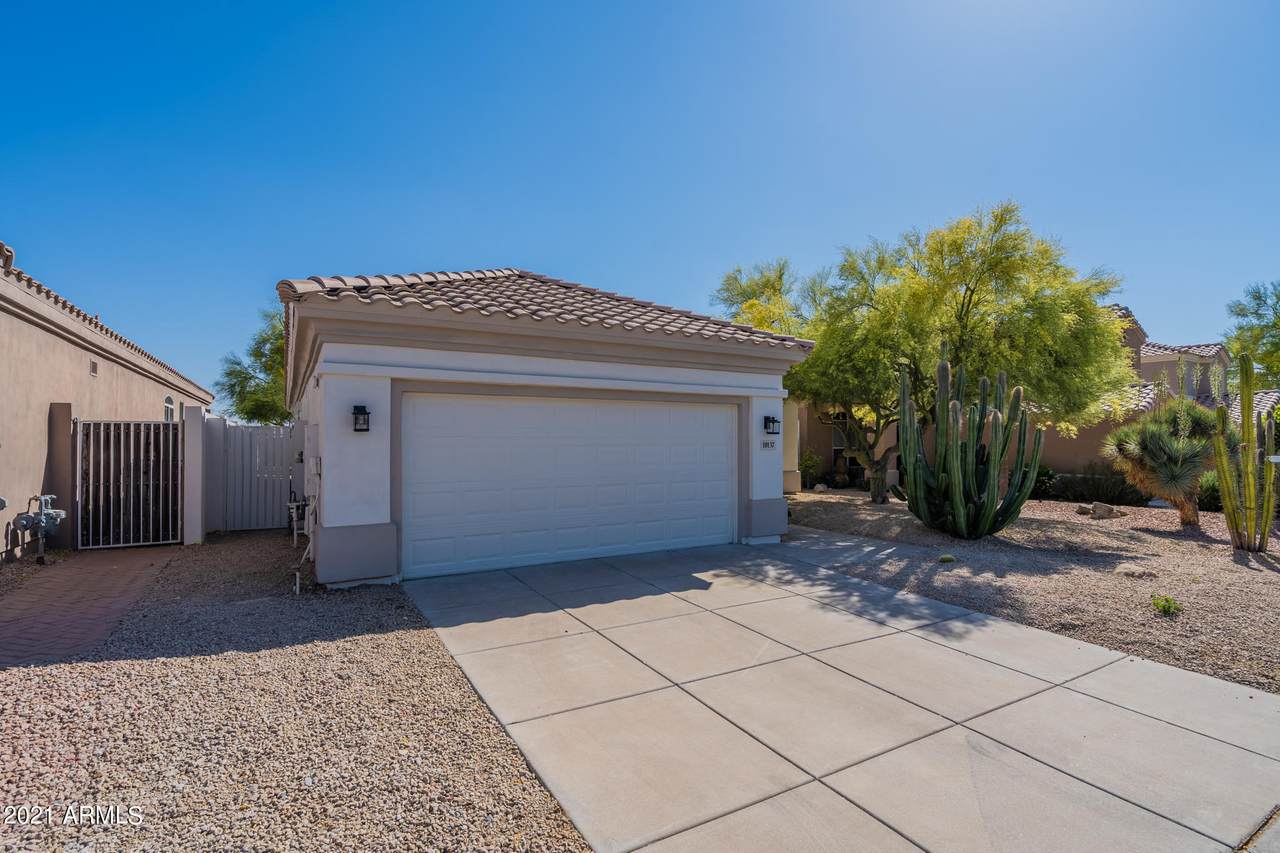 10137 Meadow Hill Drive - Photo 1