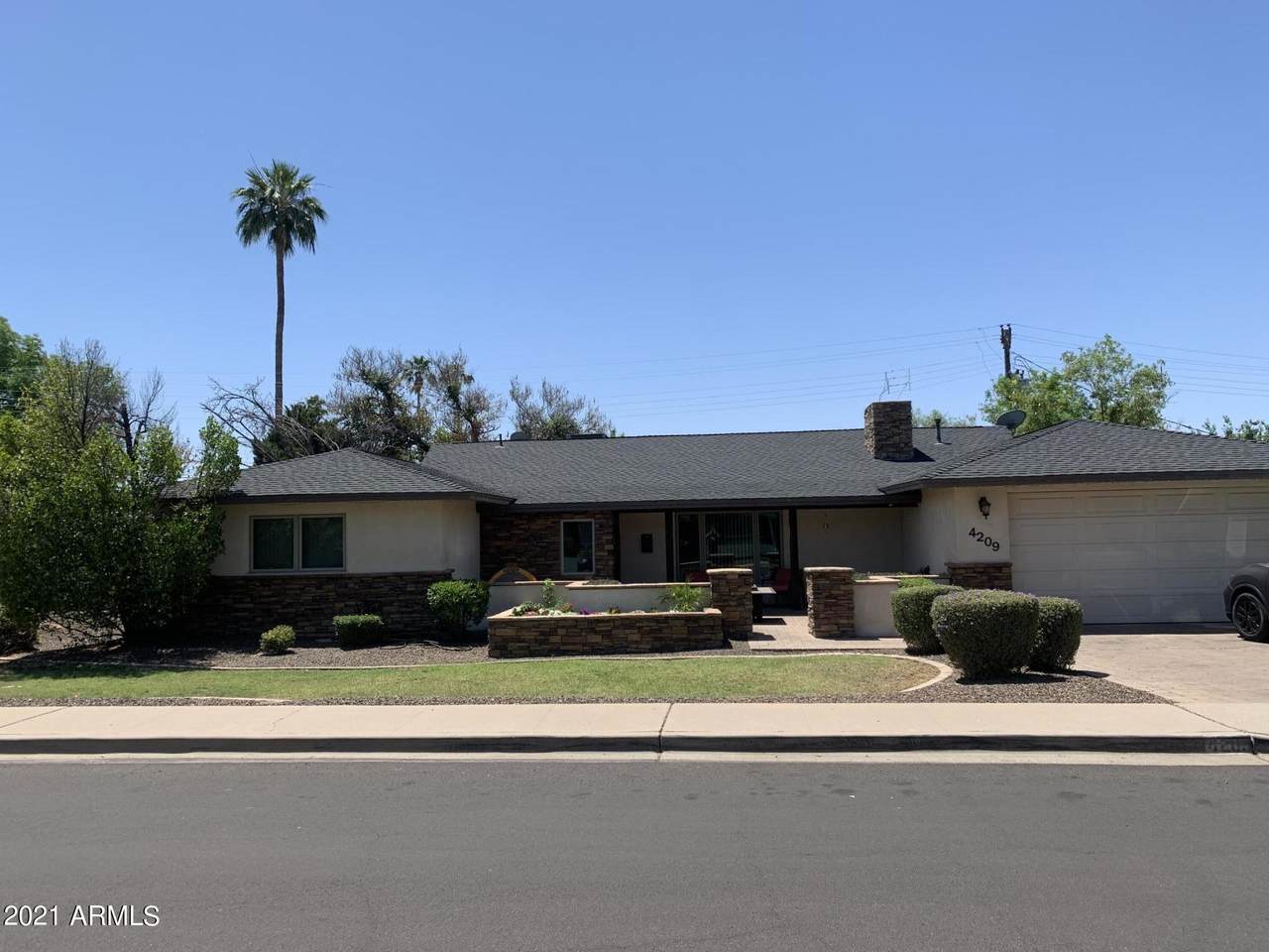4209 Weldon Avenue - Photo 1