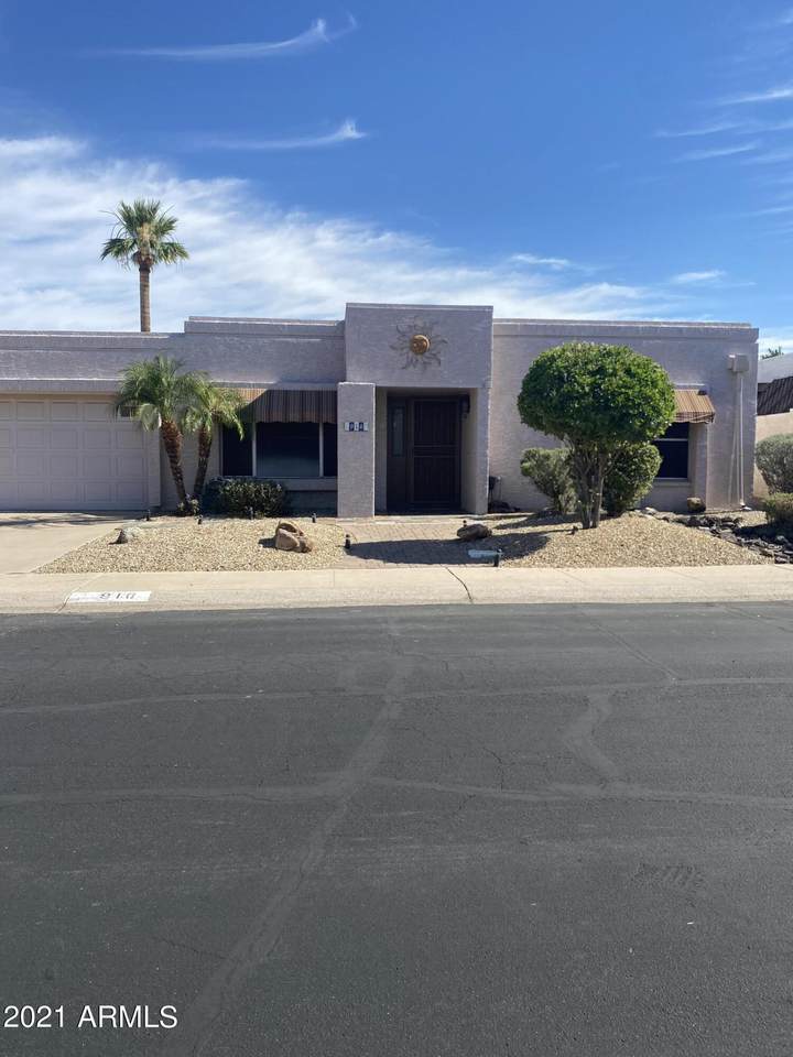 916 Villa Rita Drive - Photo 1