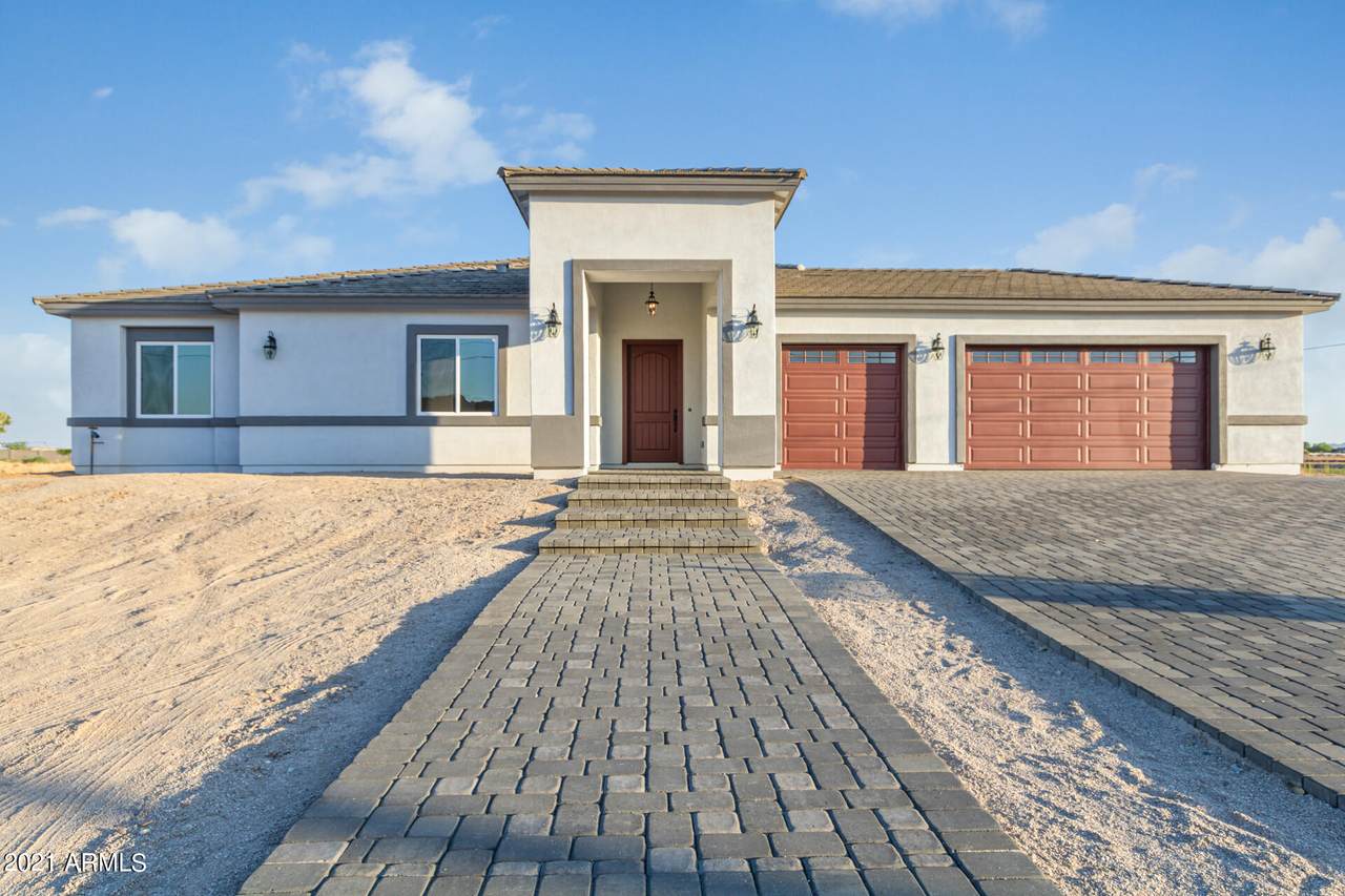 22641 Desert Lane - Photo 1