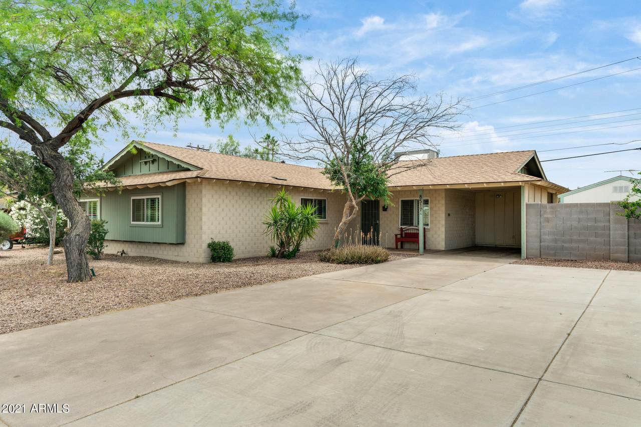 8517 Thomas Road - Photo 1