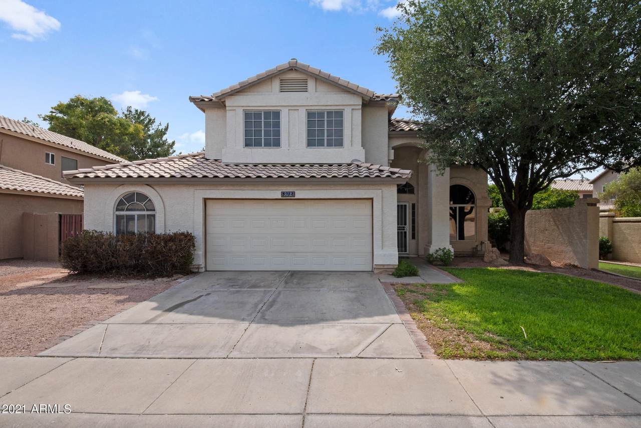 902 Surfside Drive - Photo 1