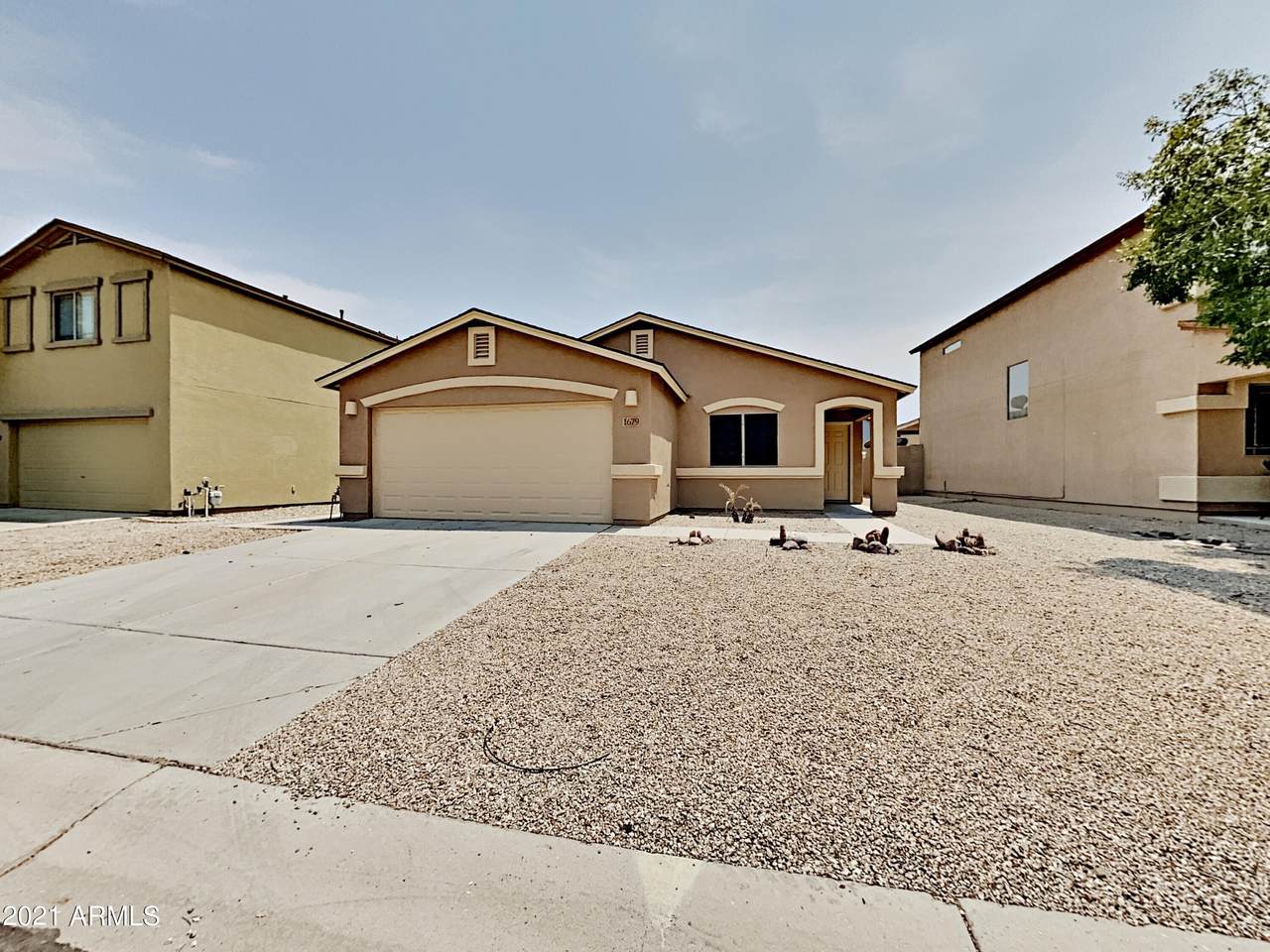 1679 Desert Rose Trail - Photo 1