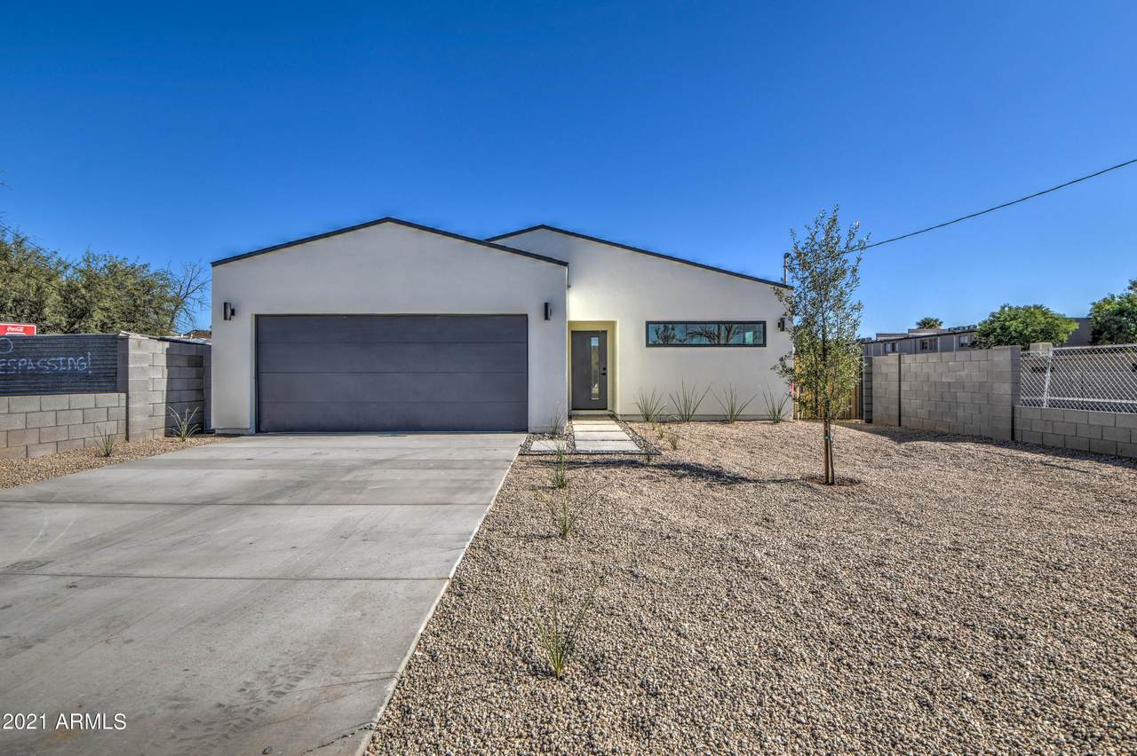 9429 9TH Avenue - Photo 1