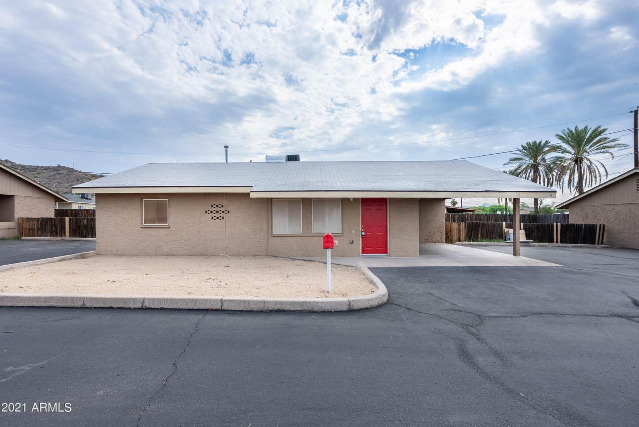 1520 Sahuaro Drive - Photo 1