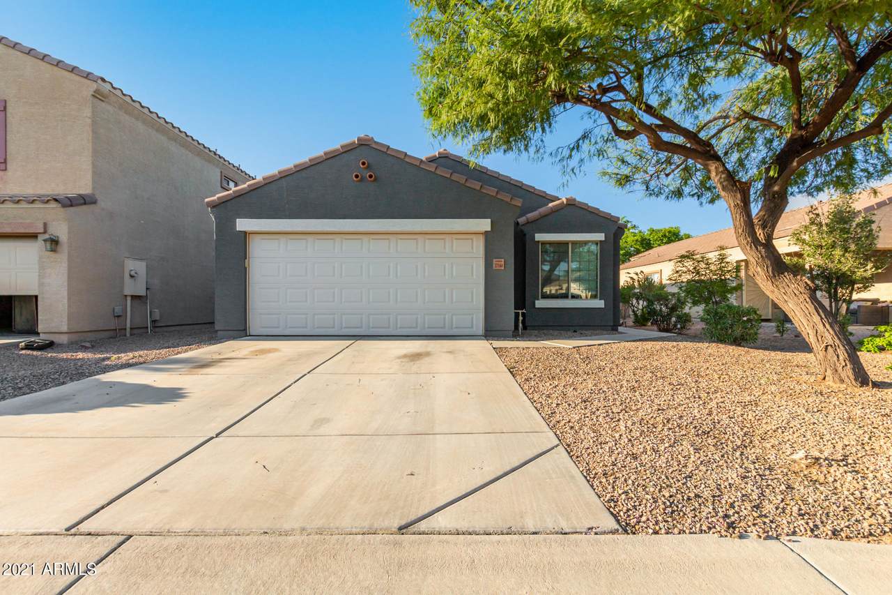 37144 Amalfi Avenue - Photo 1
