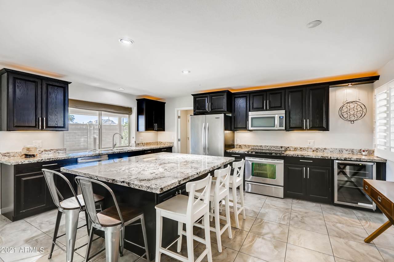 2801 Mercer Lane - Photo 1