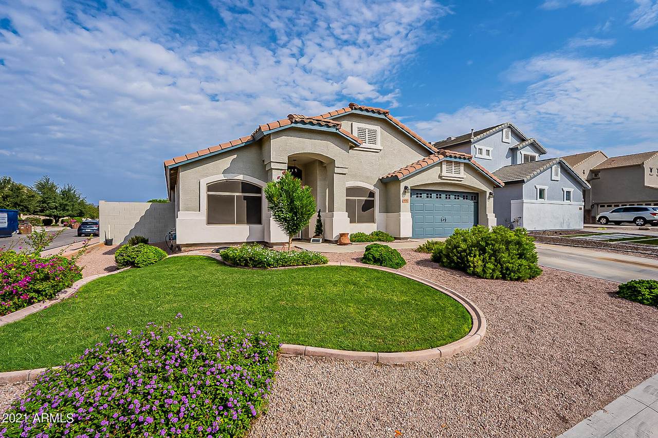 896 Shari Street - Photo 1