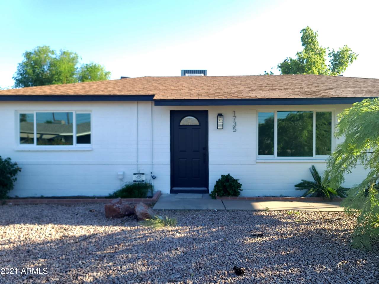 1735 Belfast Street - Photo 1