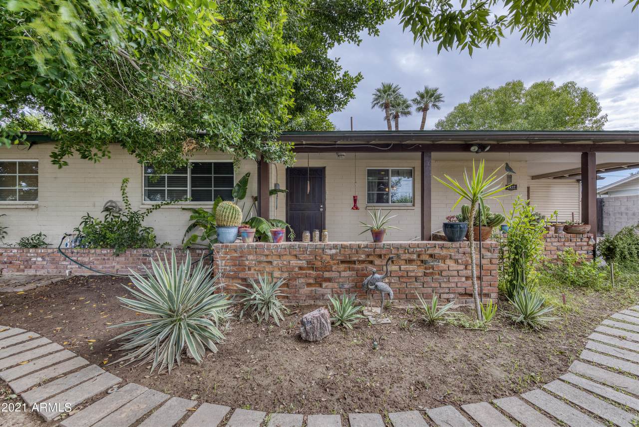 3837 50TH Street - Photo 1