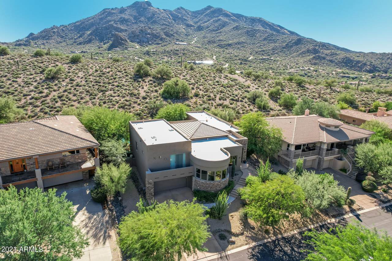 7127 Ridgeview Place - Photo 1