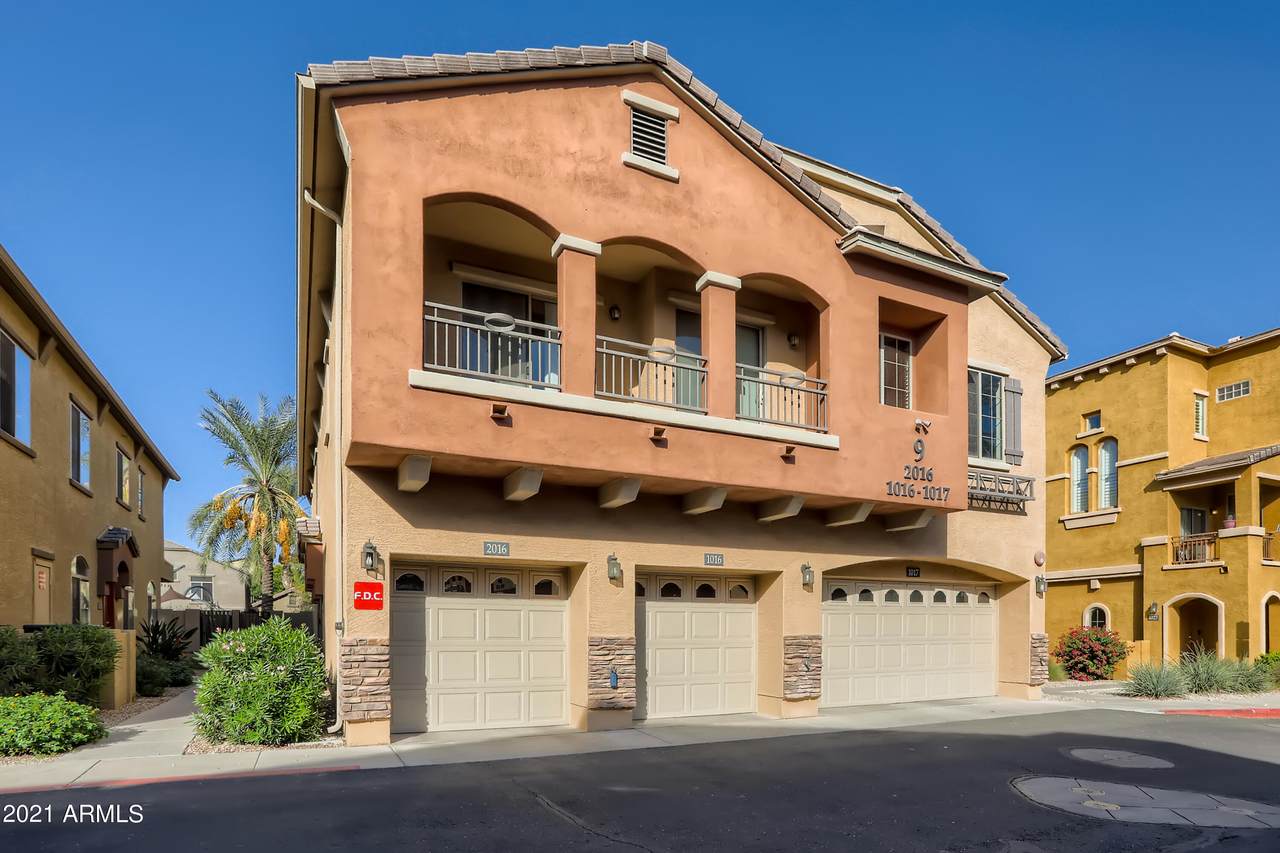 2150 Alameda Road - Photo 1