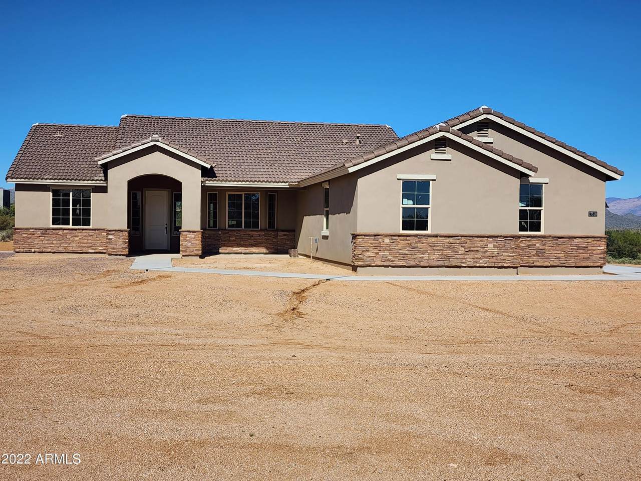 17518 Dixileta Drive - Photo 1