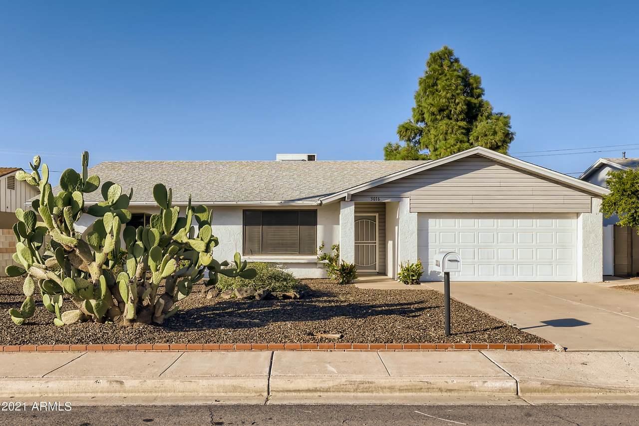 3016 Acoma Drive - Photo 1