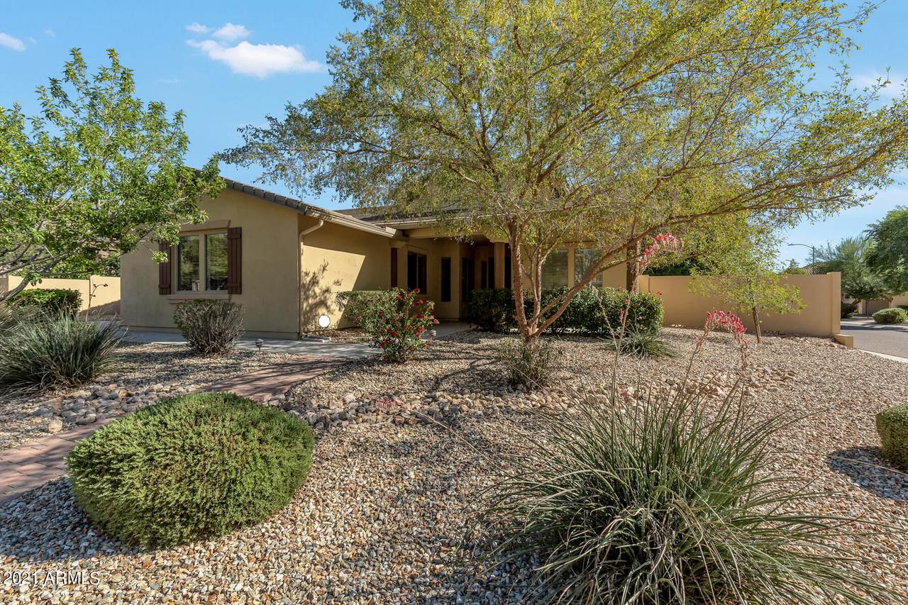5531 Lariat Lane - Photo 1