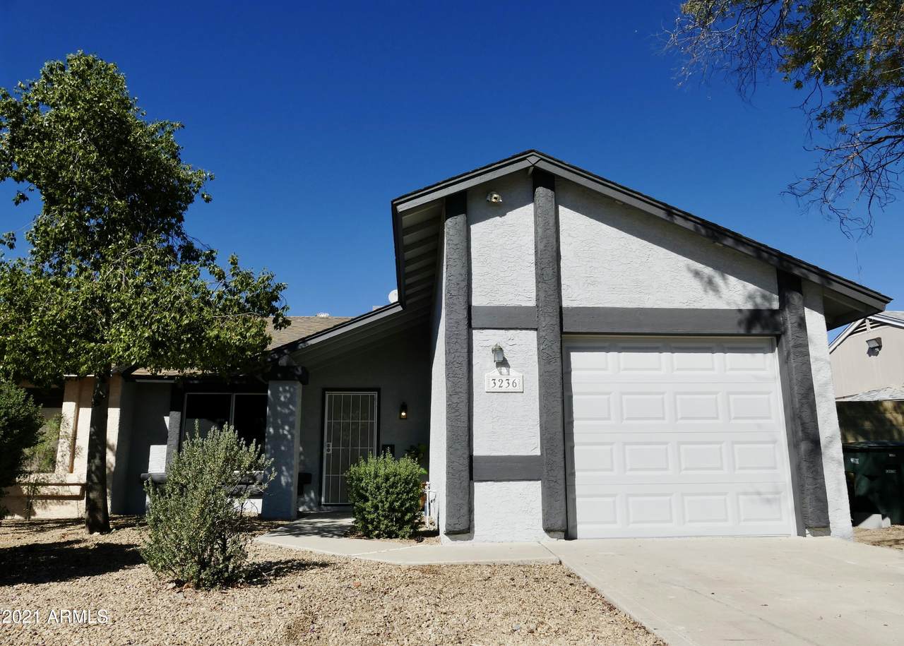 3236 Runion Drive - Photo 1