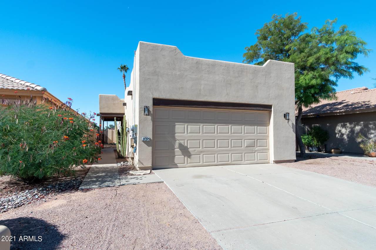 2095 Sweetwater Drive - Photo 1