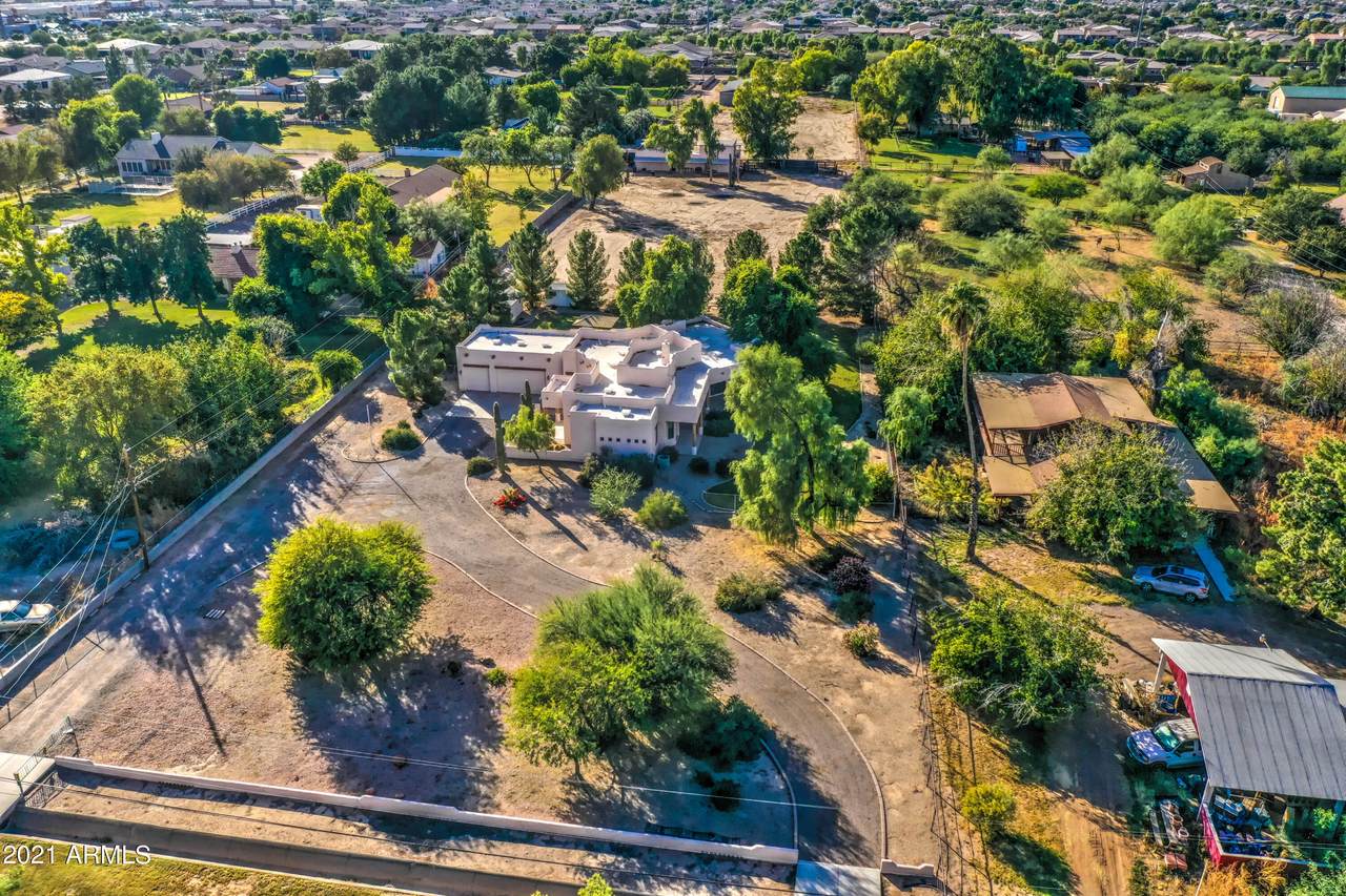 21522 140TH Street - Photo 1