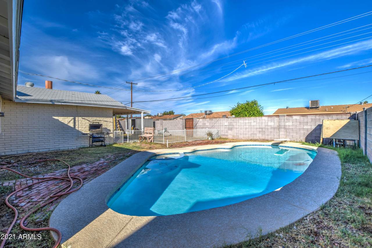 4150 Lewis Avenue - Photo 1