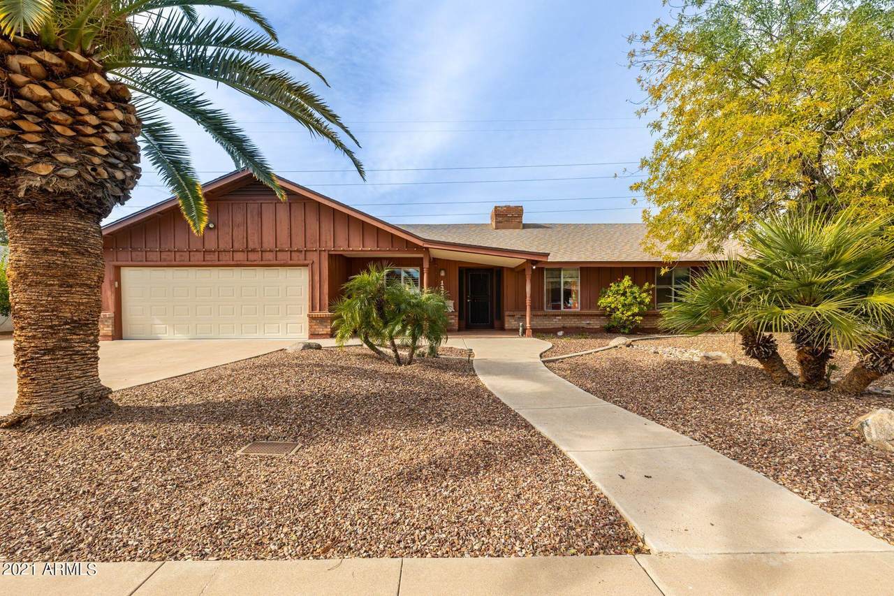 1320 Barkley Street - Photo 1