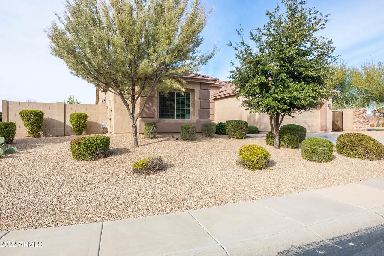 5232 186th Drive - Photo 1
