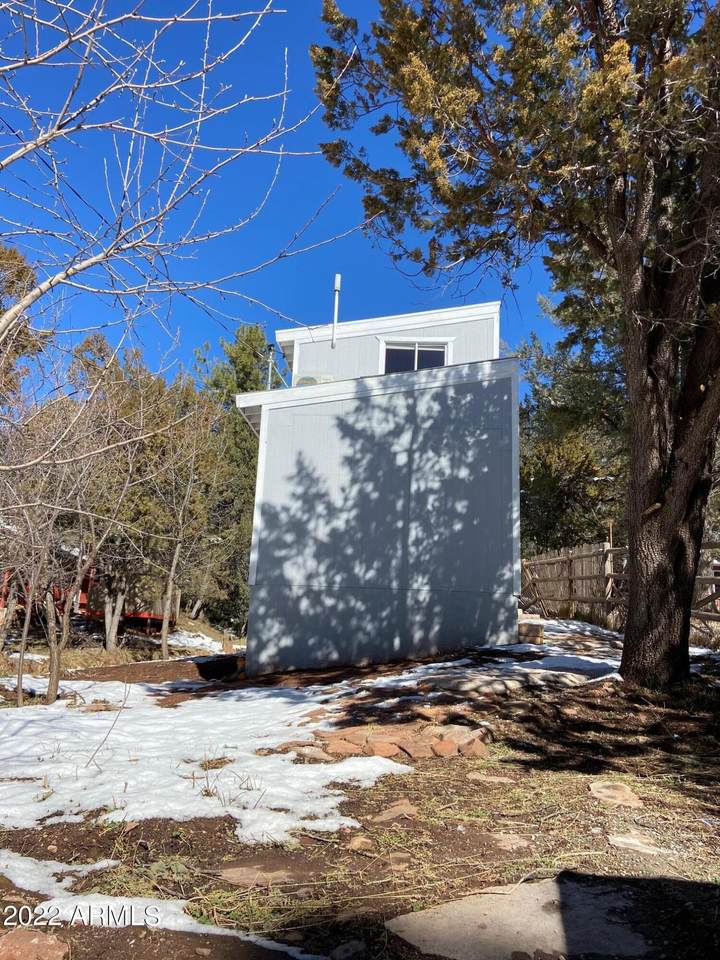 284 Park Road - Photo 1