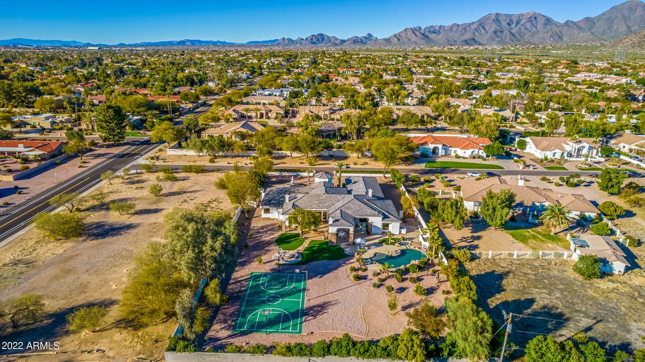 10405 Mary Katherine Drive - Photo 1