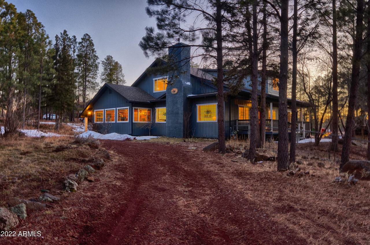 3042 Mark Twain Drive - Photo 1