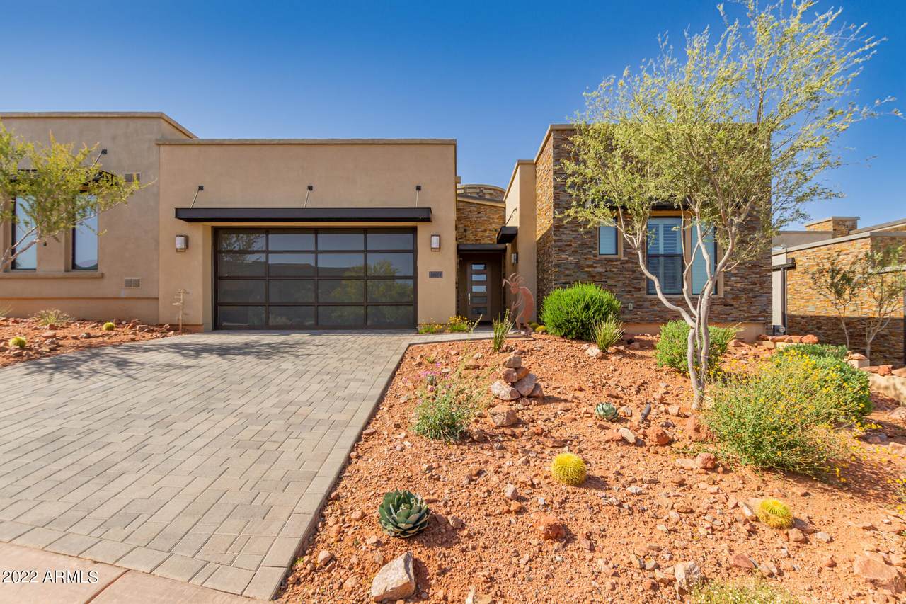 16014 Ridgestone Drive - Photo 1