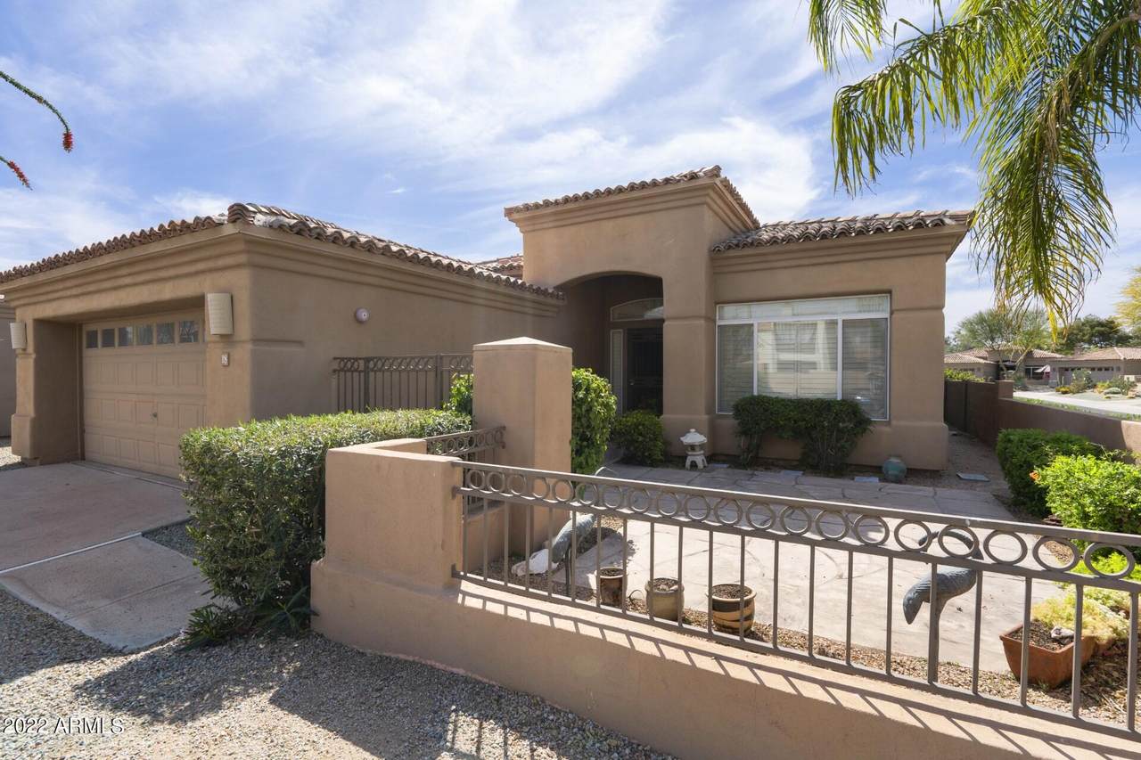 7700 Princess Drive - Photo 1