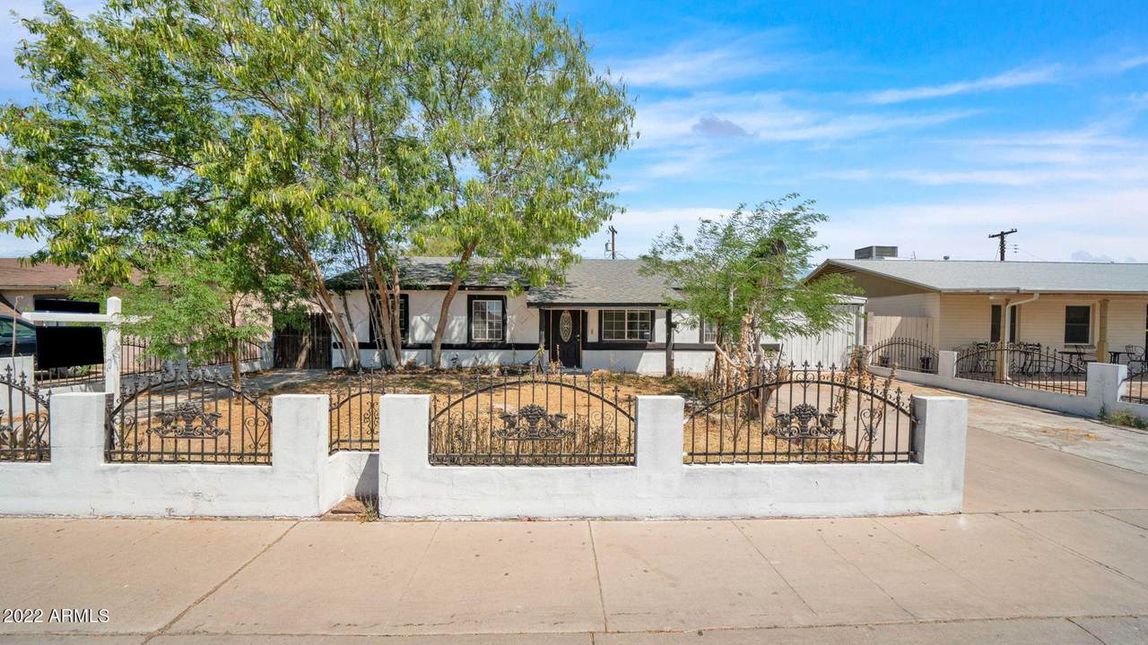 5802 Flower Street - Photo 1