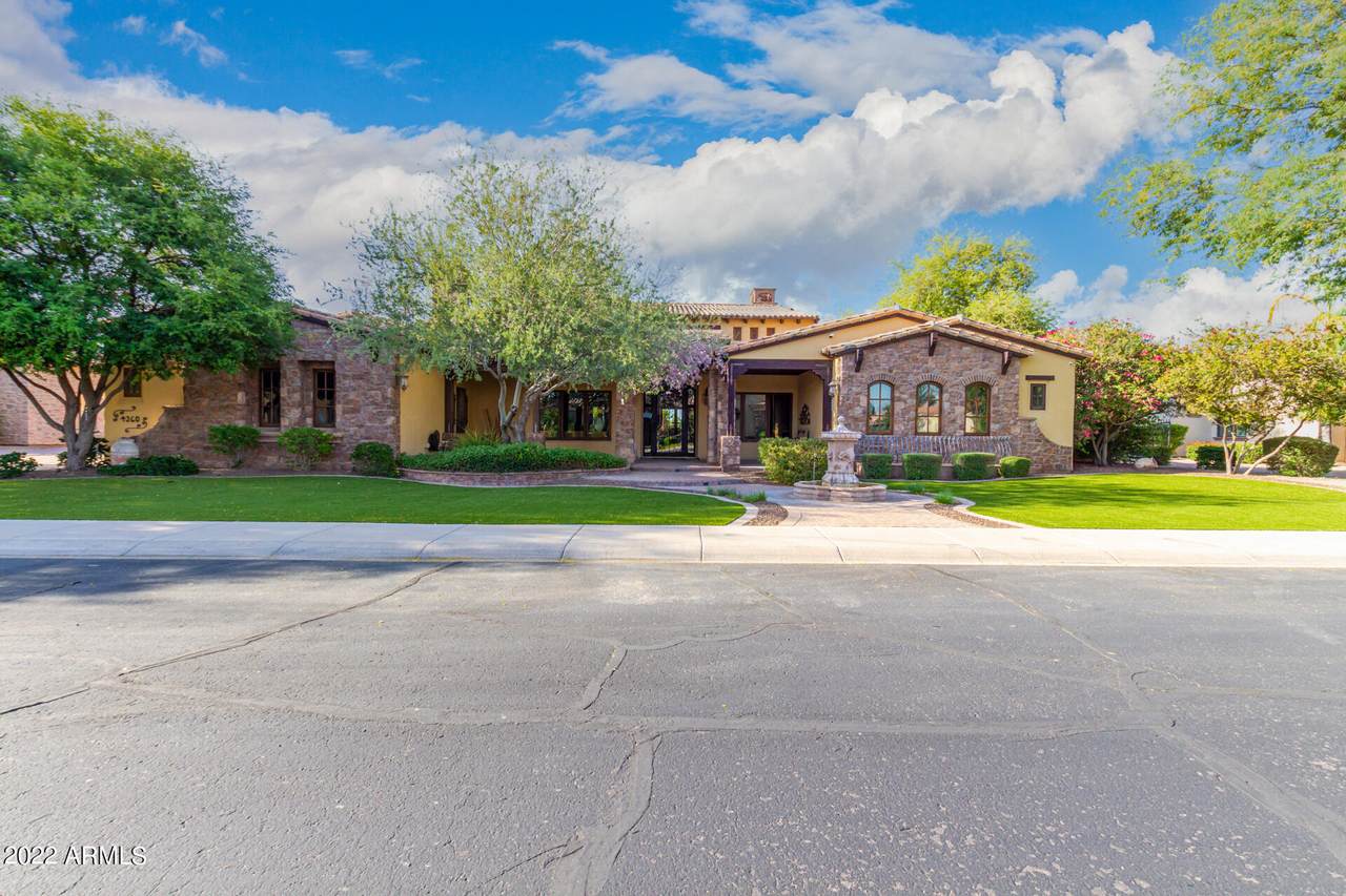4360 Taurus Place - Photo 1