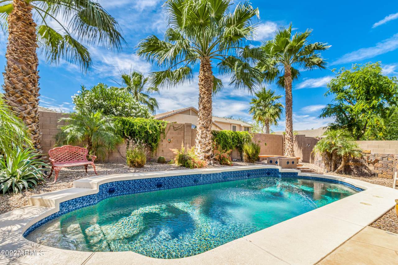 42537 Sparks Drive - Photo 1