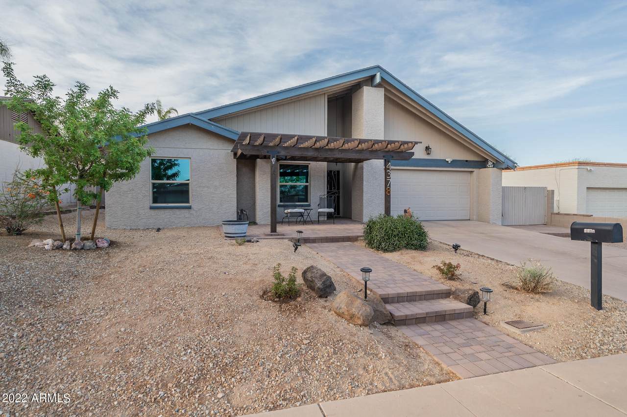 4378 Pearce Road - Photo 1